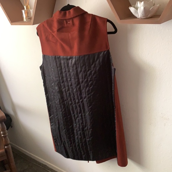 2-in-1 coat with detachable vest - Picture 4 of 4